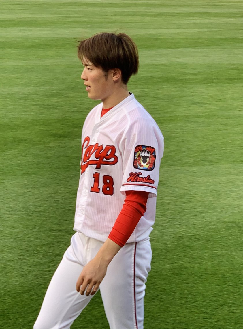 森下暢仁　ビジユニ　L 広島・森下暢仁がアシックスと契約 グラブはフィールディング面