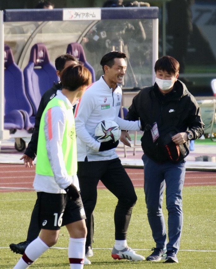 まだまだファンにプレーする姿を見せてほしい』広島でサッカーをして