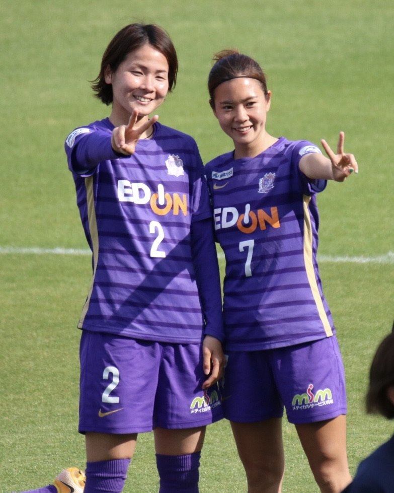 女性の元気を広島の元気に」25塩田満彩、2松原優菜、8川島はるな、5木