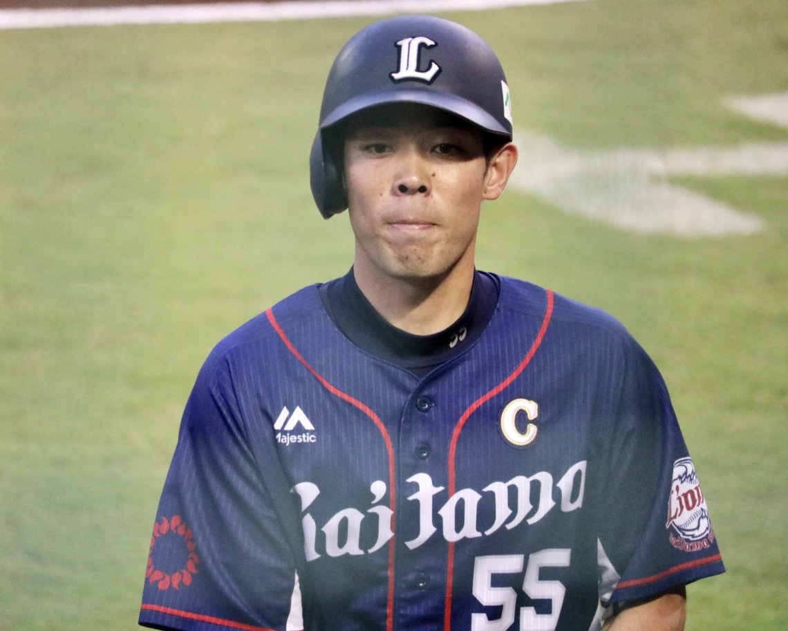 秋山翔吾選手 レッズ時代着用 2XUノースリーブ MLB＝レッズは2連敗で