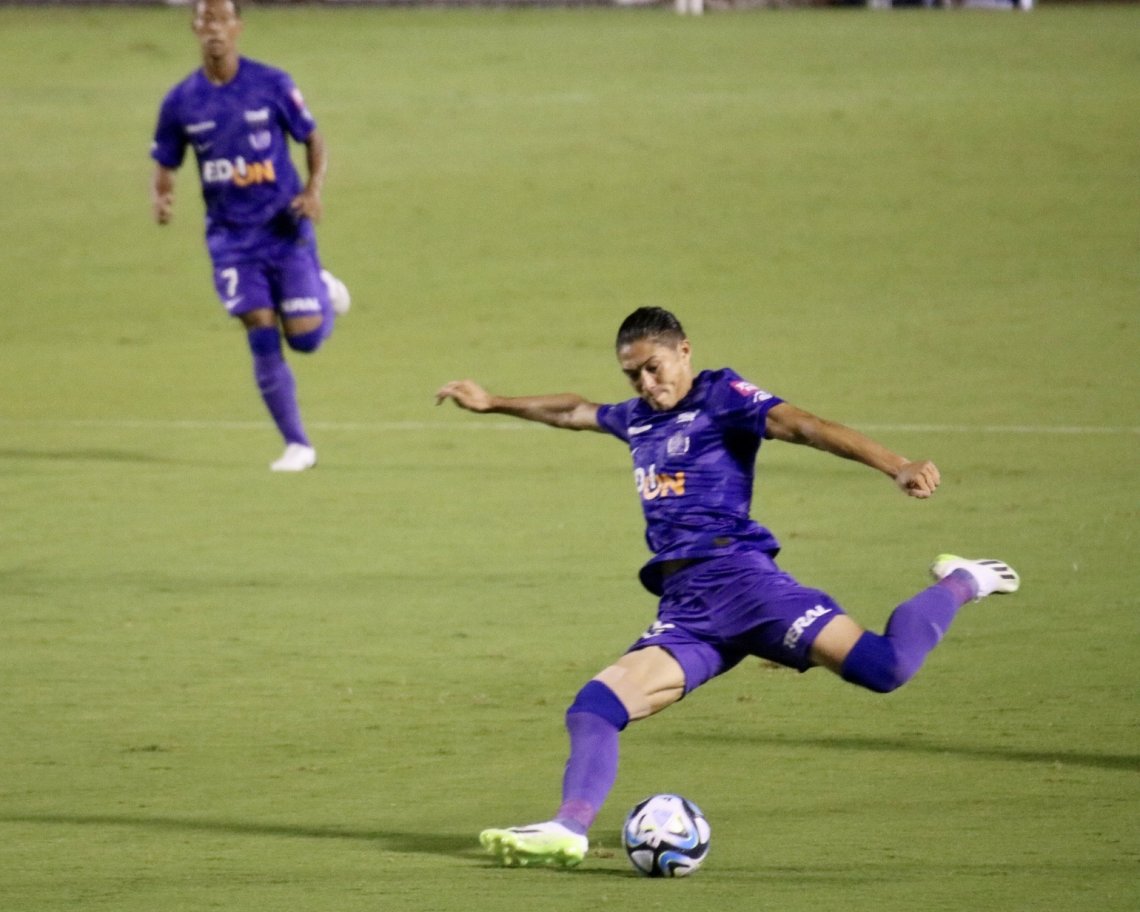 🏹神戸戦7分、胸トラップから左足ボレーシュートで移籍後初