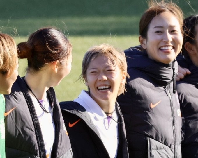 サンフレッチェ広島レジーナ 中嶋淑乃 瀧澤千聖 直筆サイン入りミニ色紙2点セット サンフレッチェ広島レジーナ 中嶋淑乃 瀧澤千聖 直筆サイン入りミニ