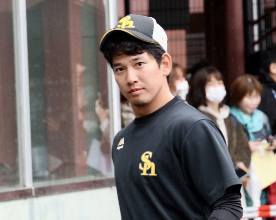 福岡ソフトバンクホークス　選手音声入時計 ソフトバンクホークス選手音声入り目覚まし時計 - メルカリ