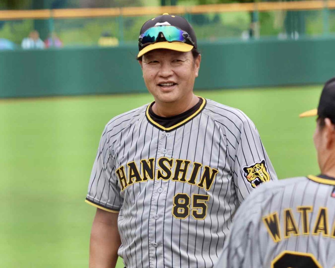 阪神タイガース★福原忍コーチ コーチに聞く・福原忍投手コーチ】来年は中継ぎ陣を先発陣に