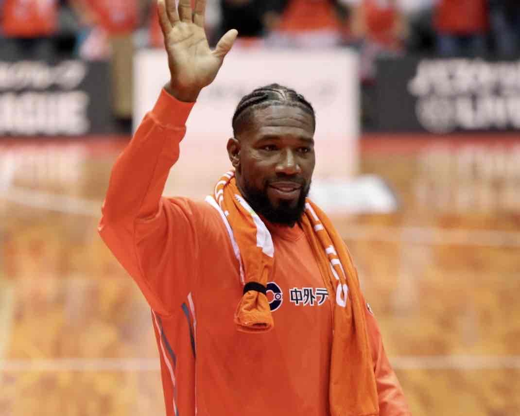 🏀13日佐賀戦、14得点を挙げる広島ドラゴンフライズの🇺🇸ニック