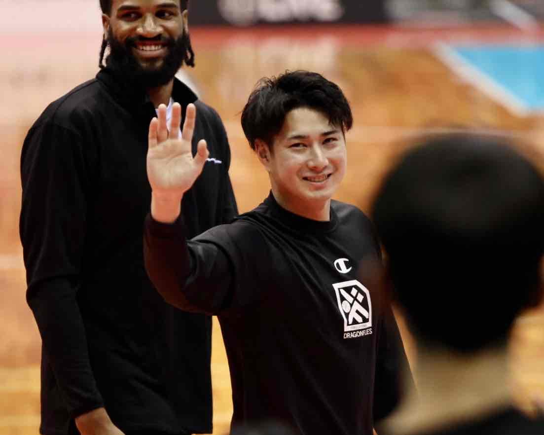 🏀開幕戦に続きゲームを欠場し、練習のサポートにまわる広島ドラゴン
