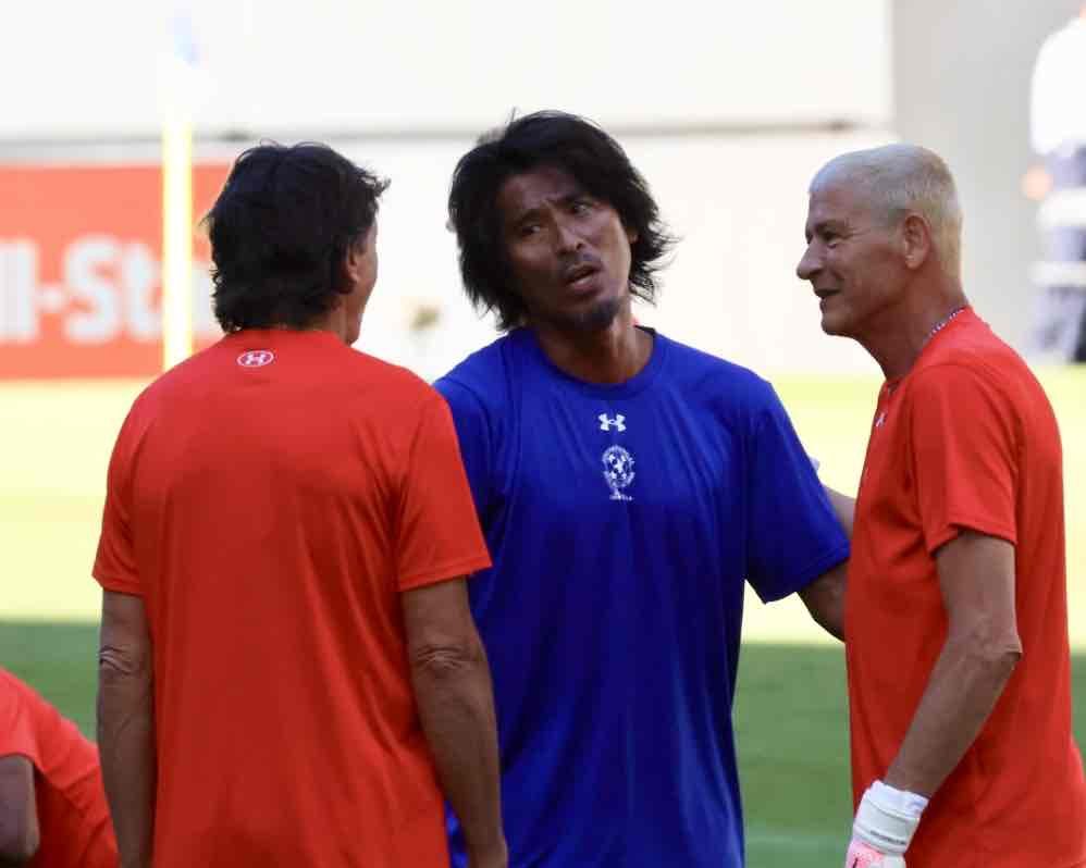 サッカー日本代表フィギュア三浦和良、名良橋、井原、北澤　中田、岡野、中山、柳沢 4,179点の三浦 知良の写真と高解像度写真 - Getty Images