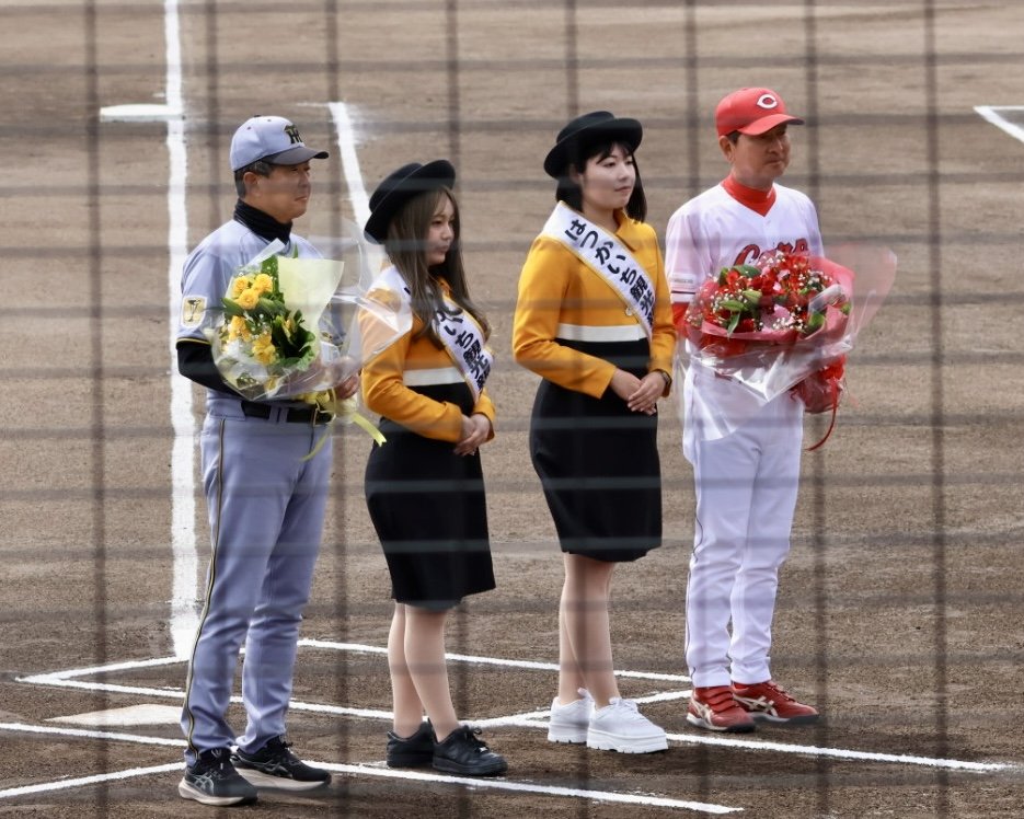 ⚾️12日ファーム広島🆚阪神】⛩️はつかいち観光親善大使と記念撮影を