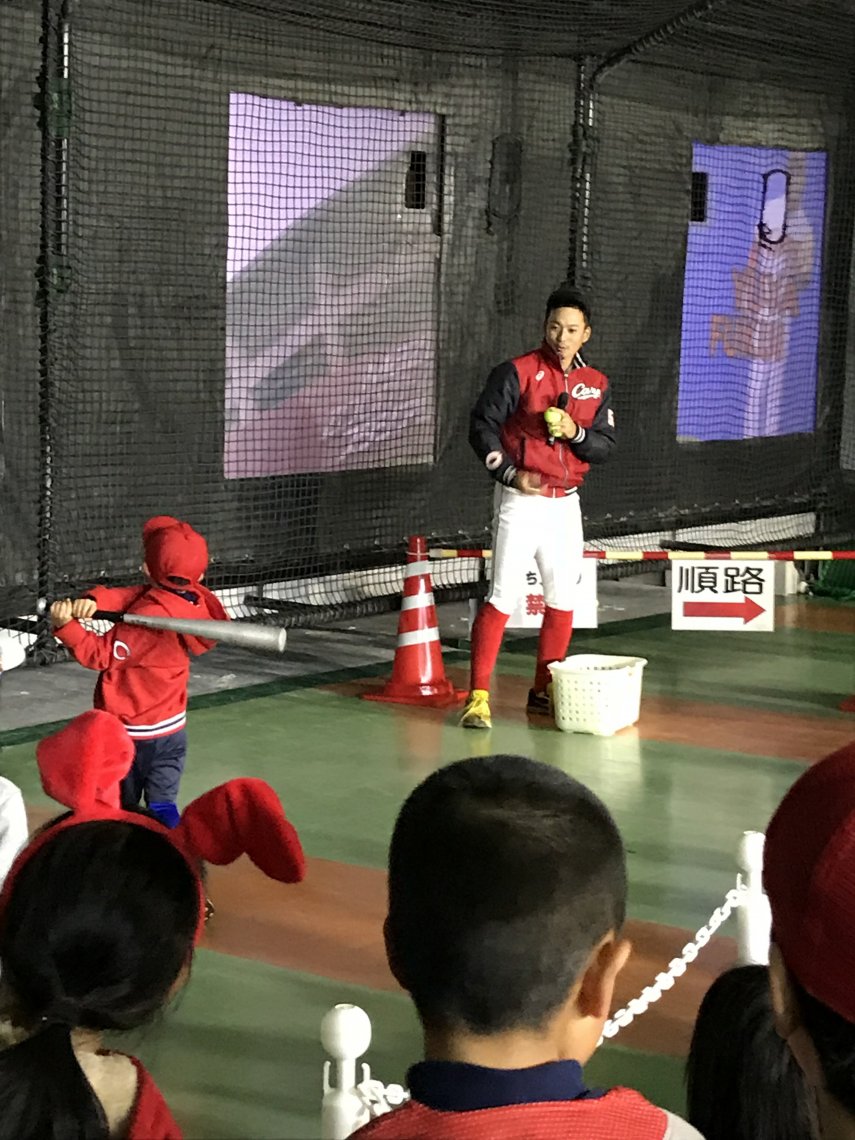 私は打撃王に安部ちゃんと庄司くんのサイン会に行ったはず | 日刊わし